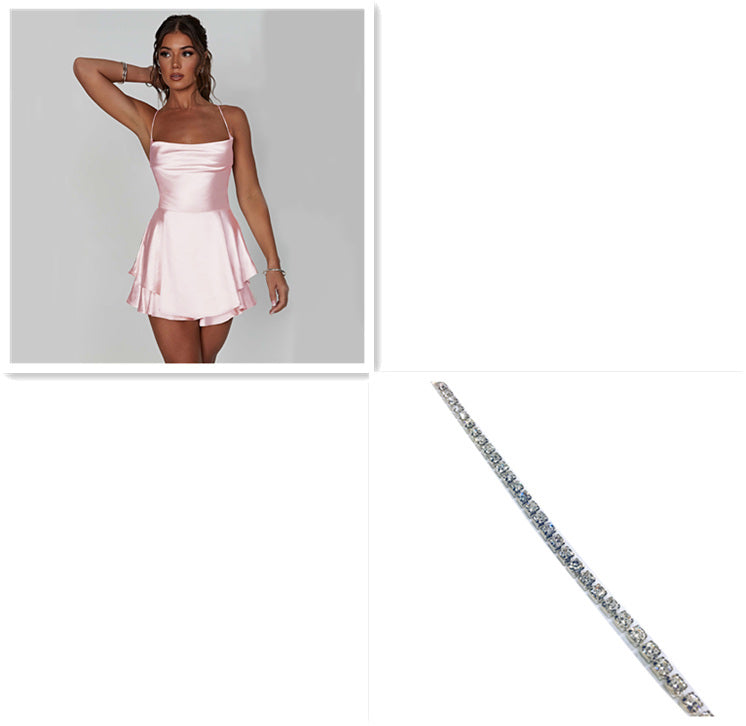 Robe à bretelles élégantes à bretelles en satin dos nu